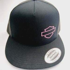 Black Yupoong Flat Bill Pink Embroidery Harley Davidson Logo Snapback Cap
